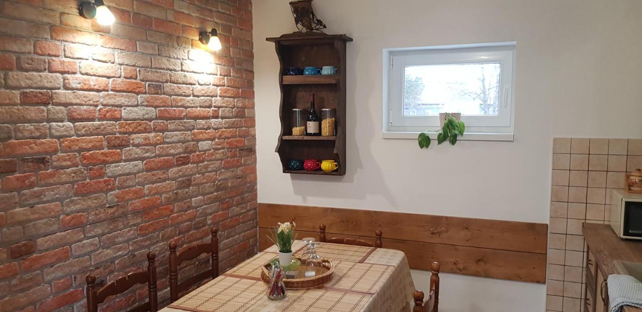 Harmonia Paraszthaz Es Apartman Poroszlo Exterior photo